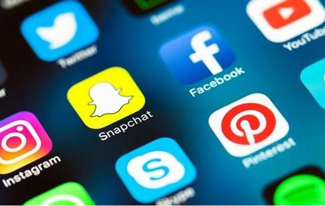 社交媒體賬號(hào)托管app開(kāi)發(fā)